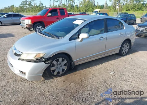 2009 Honda Civic Lx z USA, uszkodzony, nr VIN 19XFA16529E026507